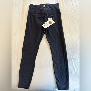 Vuori Legging NWT